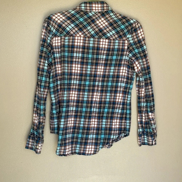 Aeropostale Women’s Cotten Plaid Button Up Size Small - Picture 7 of 7